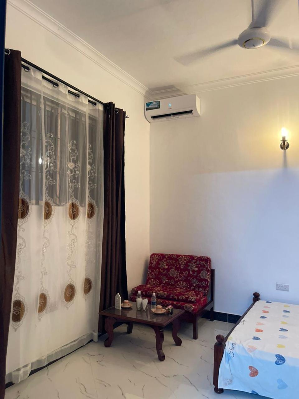 Bed and Breakfast Yakamoz Zanzibar Esterno foto